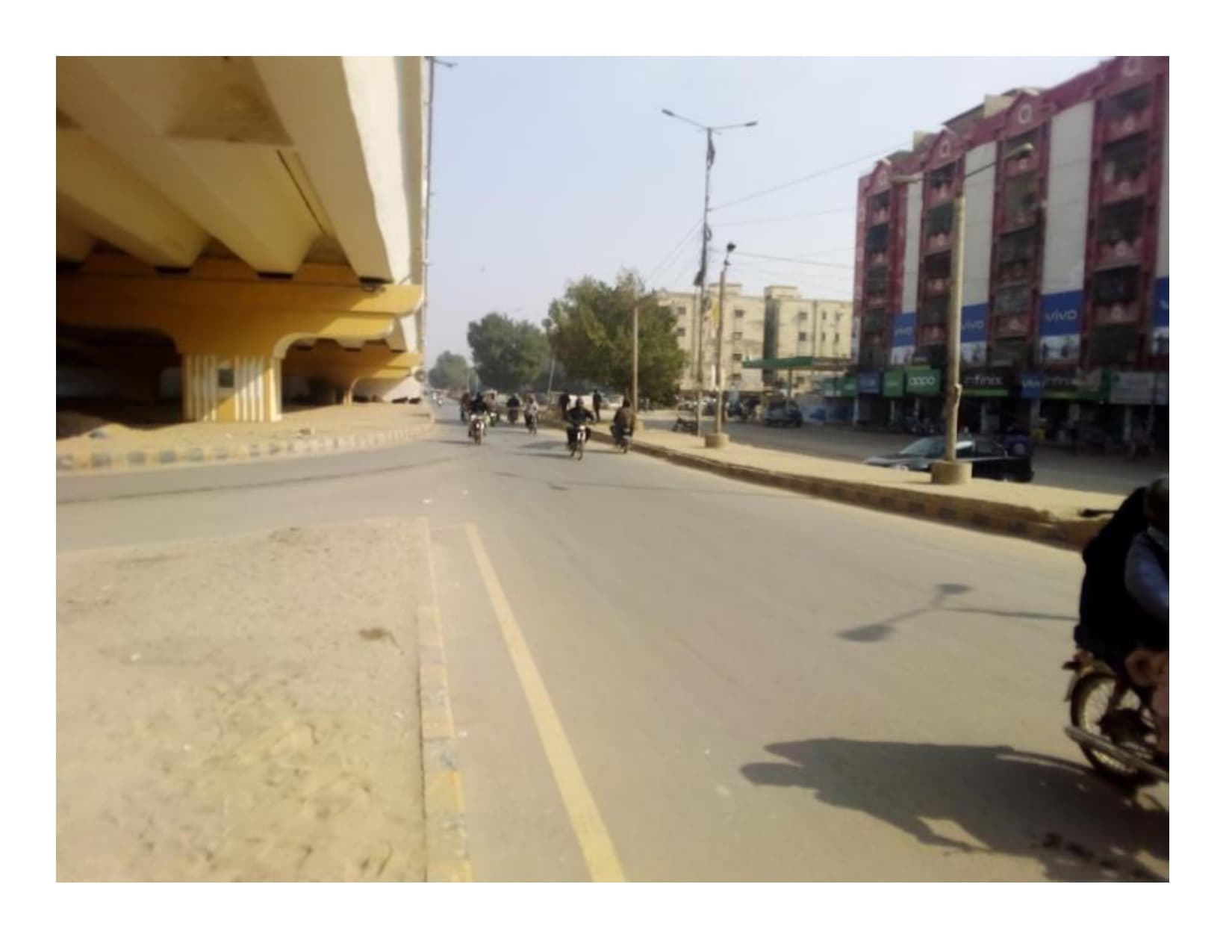 Flyovers (3X2) along Sher Shah Suri Road